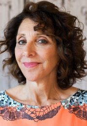 Andrea Martin