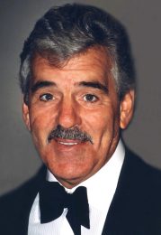 Dennis Farina