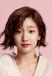 Park So-dam