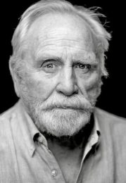 James Cosmo