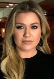 Kelly Clarkson