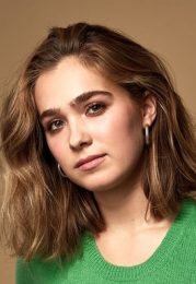 Haley Lu Richardson