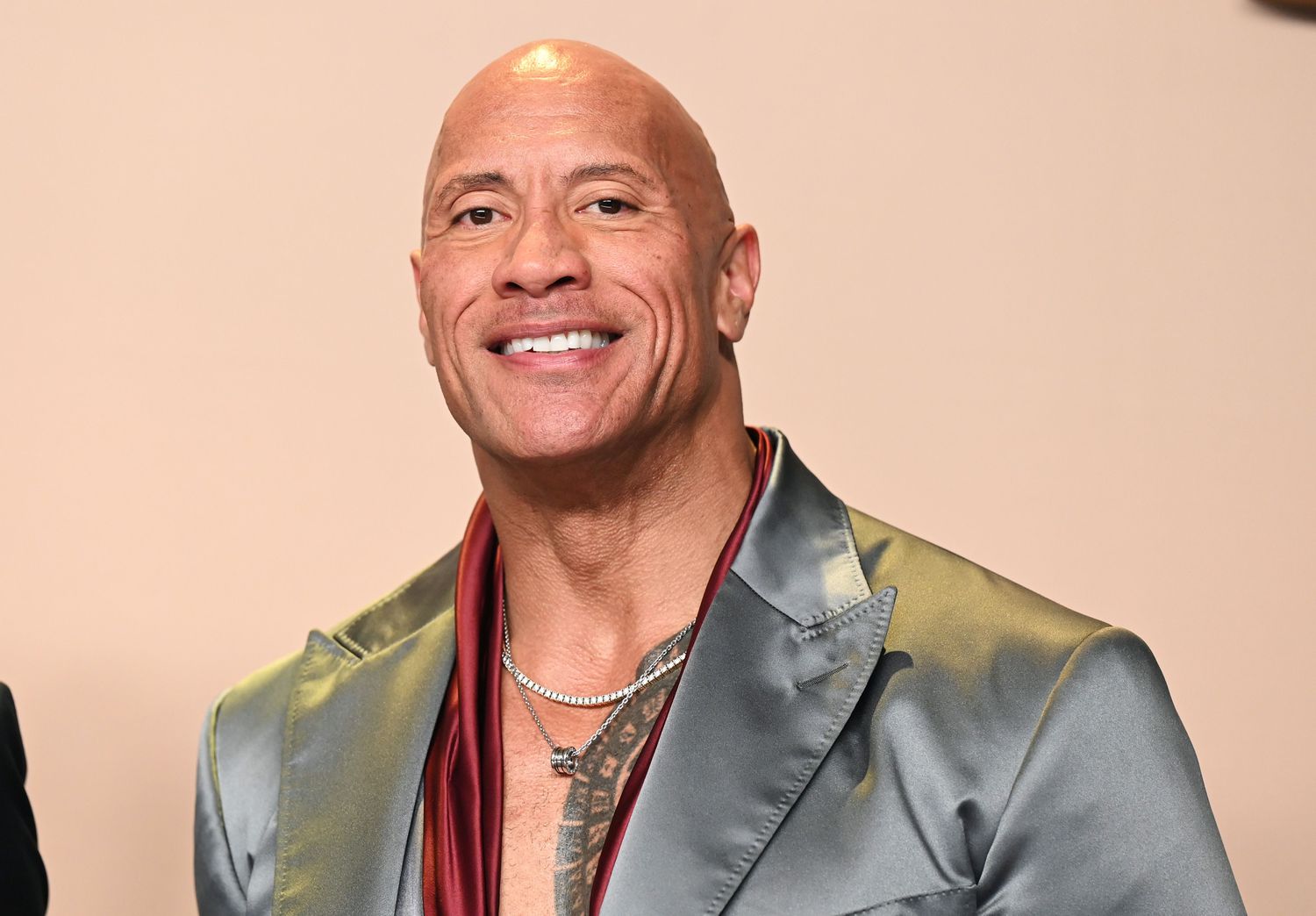 Dwayne Johnson ve Disney: Seven Bucks Productions ile Yeni Bir İş Birliği izle